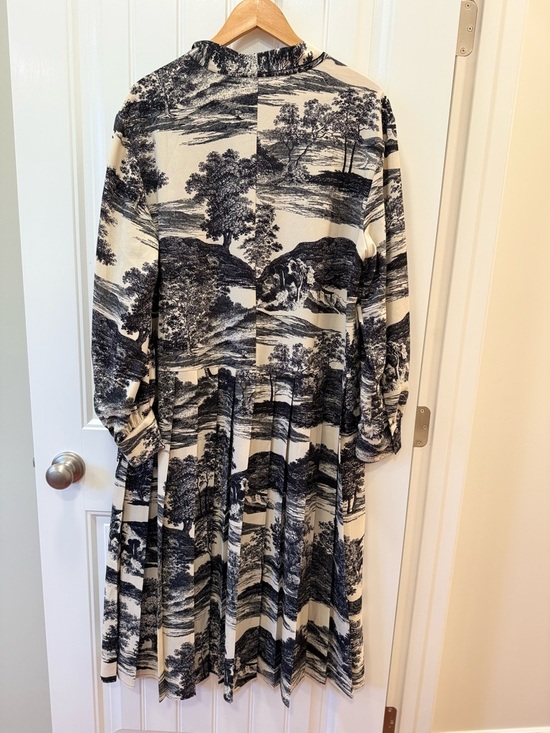 H&M Black and Cream Scenic Print Tie-Neck Midi Dress - Picture 10 of 12
